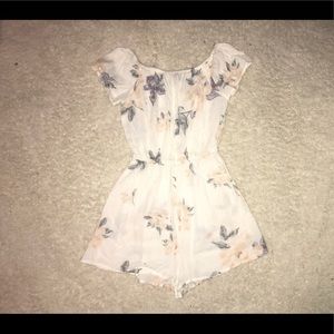 Kendall and Kylie women’s size xs romper